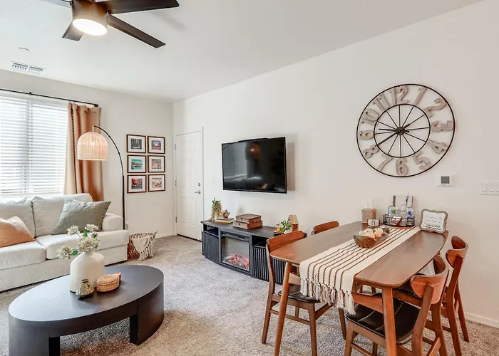 1 Mi To Dtwn Flagstaff: W/ 2 Balconies! Сasa de vacaciones