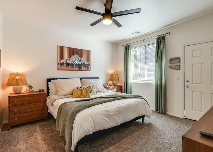 1 Mi To Dtwn Flagstaff: W/ 2 Balconies! Сasa de vacaciones
