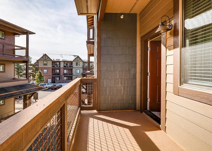 1 Mi To Dtwn Flagstaff: W/ 2 Balconies! *